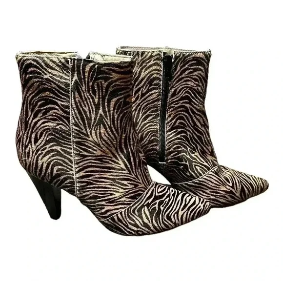 Able Tinsley Tiger Boots Size 7M Calf Hair Heeled Animal Print Heeled Pointy Toe - Picture 3 of 10